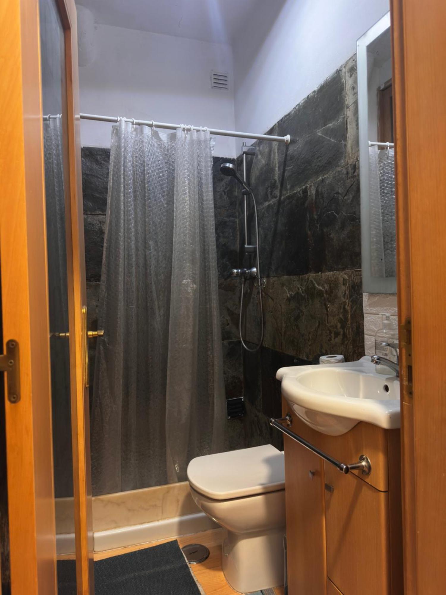 Appartement Estudio Que Compoe Se Por Uma Peca Com Cozinha Integrada Um Banheiro
